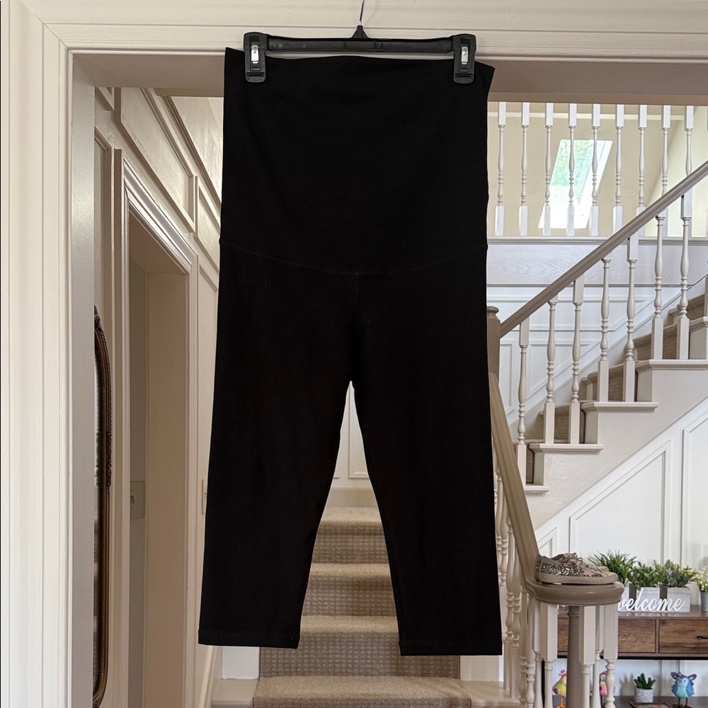 Kindred Bravely Maternity Crop Leggings